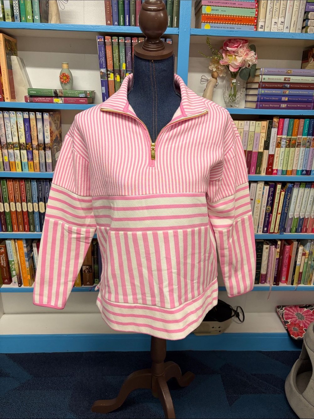 Crown and ivy pink and white striped sweatshirt size small